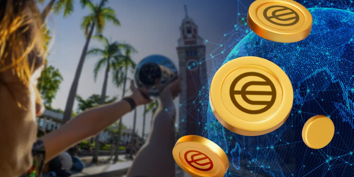 monedas con logo de worldcoin sobre mundo digital junto a persona sosteniendo esfera metálica