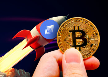 Bitcoin y ethereum.