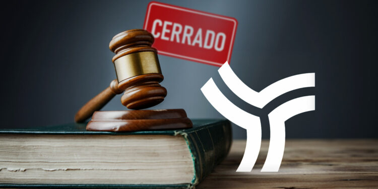 Logo de Yield, cartel cerrado y martillo regulador