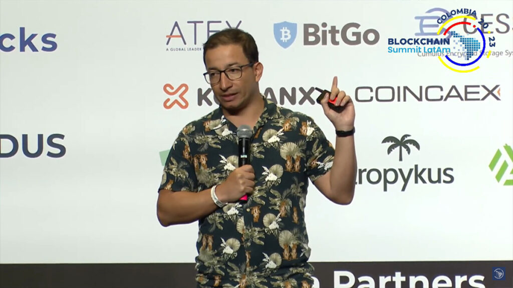 Mauricio Tovar, Tropykus