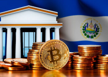 Bandera de El Salvador, bitcoin y banco.