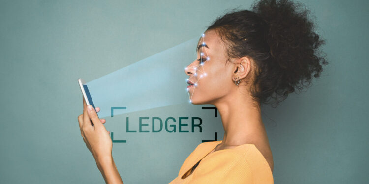 Reconocimiento facial y Ledger.