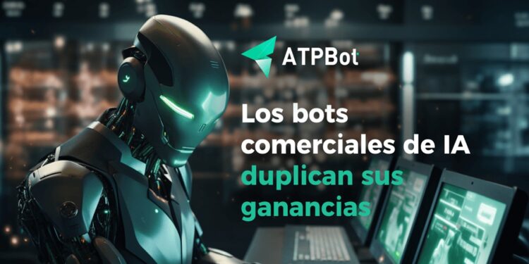 Robot cibernético tecleando en una laptop.