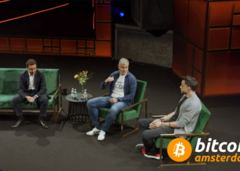 De izquierda a derecha Cyril Sabbagh, de Melanion Capital; Martin Bednall, de Jacobi Asset Management; y Dan O'Prey, del exchange Bakkt. - Fuente: Bitcoin Amsterdam.