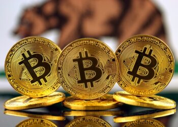 El proyecto de ley para los pagos gubernamentales con bitcoin, avanzó al Senado con total respaldo de los legisladores. California. Fuente: Promesaartstudio. Adobe Stock,