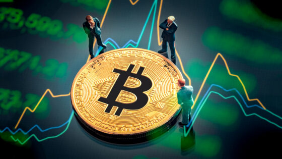 Inversionistas institucionales acumulan bitcoin a ritmo récord