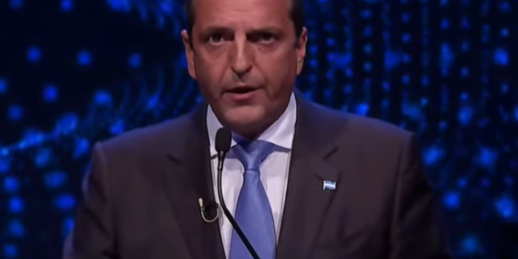Sergio Massa promete que, si gana la elección presidencia, su gobierno lanzará una moneda digital argentina - Fuente: LaNacion - YouTube.