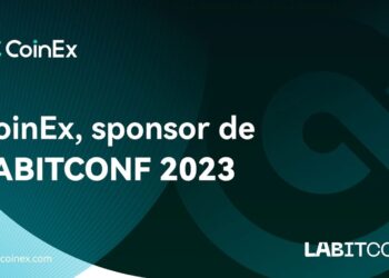 Pancarta promocional de LABITCONF 2023 en Argentina.