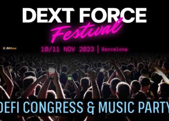 Pancarta promocional del Festival Dext Force en España.