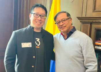 Samson Mow y Gustavo Petro hablaron sobre la usabilidad de bitcoin en distintos sectores de la economía. Fuente: Twitter/Bitcoin Magazine.