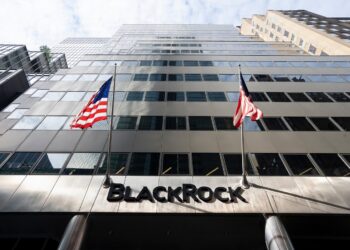BlackRock es la empresa de gestión de activos más grande del mundo. - stock.adobe.com