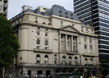 Edificio de la Bolsa de Comercio de Buenos Aires - Fuente: Wikipedia.