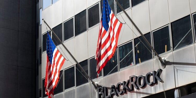 BlackRock es la empresa financiera con mayor cantidad de activos bajo gestión. Fuente: stock.adobe.com