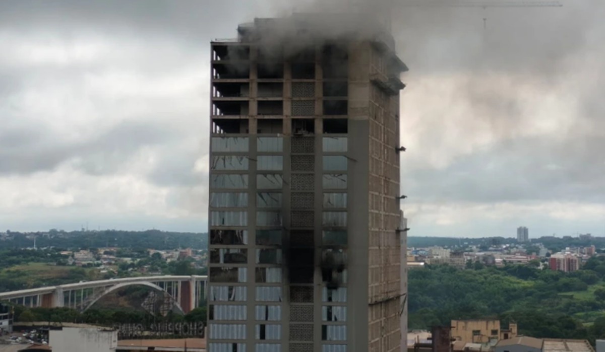Incendio en Paraguay: encuentran una granja de minería de Bitcoin en medio  de las llamas