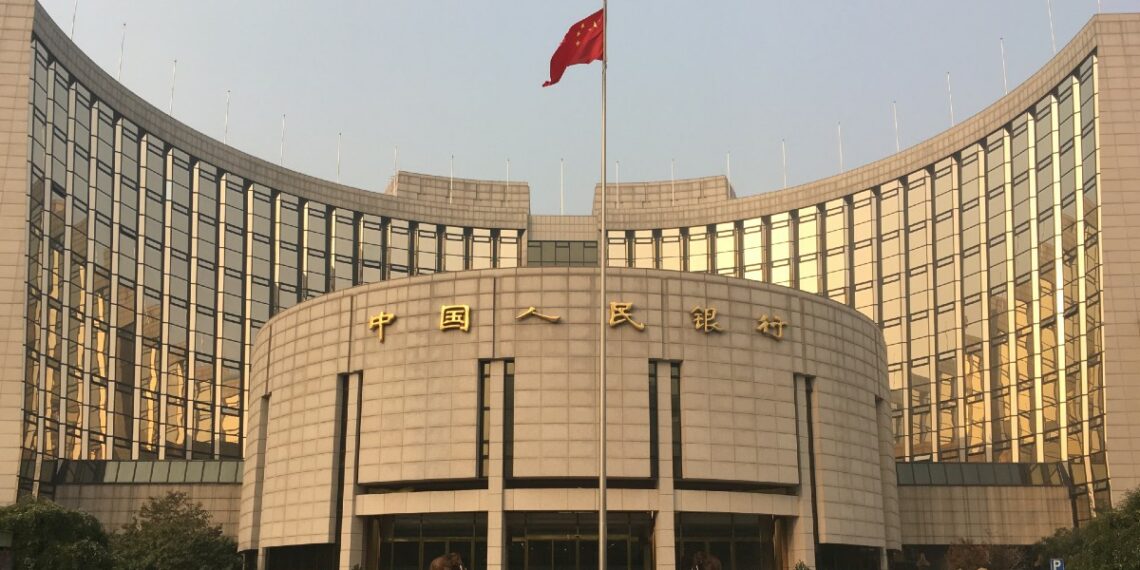 El banco central chino publicó una guía de usuario del yuan digital, también conocido como e-CNY. Fuente: Max12Max.