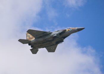 Avión de combate de la Fuerza Aérea de Israel. Foto de archivo de stock.adobe.com