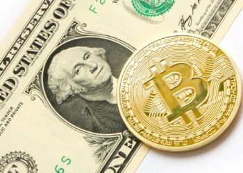 La devaluación del dólar impulsa el precio de activos como bitcoin. Fuente: Pixabay