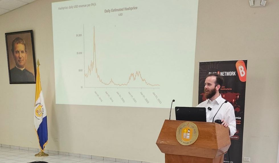Minería de Bitcoin en El Salvador creará más crecimiento económico 