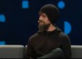 Jack Dorsey CEO de Block durante una disertación.