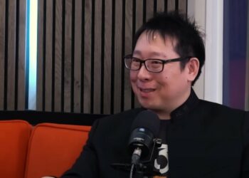 "“En el pasado pensábamos que Coinbase y Bitmain eran grandes, pero ahora tienes a BlackRock y Fidelity", dijo Mow. Fuente: YouTube/WhatBitcoinDid.
