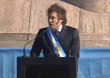 Milei declaró que no habrá problemas para usar bitcoin y otras unidades monetarias en Argentina. Fuente: YouTube/Infobae.