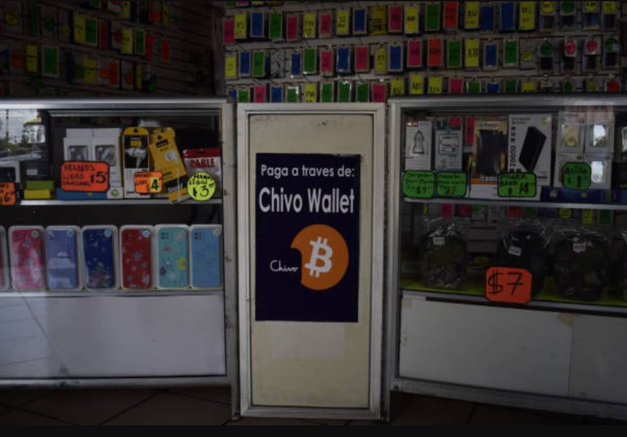 Se cumple un mes del nuevo gobierno de Bukele y las promesas sobre Bitcoin siguen incumplidas