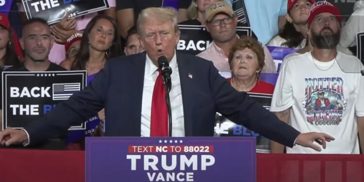 Trump, quien dejó la presidencia estadounidense en 2021, se ha mostrado pro bitcoin ahora que pretende regresar a la Casa Blanca como gobernante. Fuente: YouTube/Donald Trump.