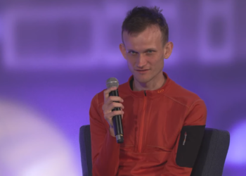 Vitalik Buterin (foto) es el creador de Ethereum. Fuente: ETHGlobal - YouTube.