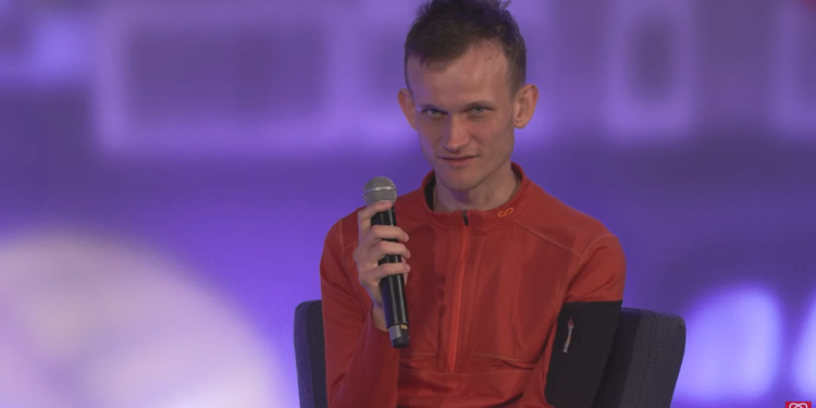 Vitalik Buterin (foto) es el creador de Ethereum. Fuente: ETHGlobal - YouTube.