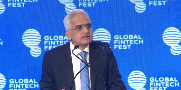 El gobernador del RBI, Shaktikanta Das, mencionó la posibilidad de un sistema indio que se encargue de facilitar los pagos transfronterizos. Fuente: RBI.