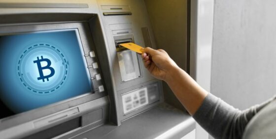 FBI advierte aumento de estafas en cajeros de bitcoin con pérdidas millonarias