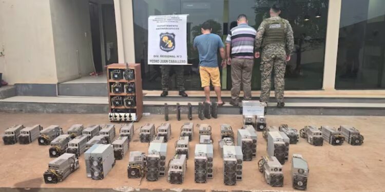 Las autoridades paraguayas han intensificado su combate contra la minería ilegal de Bitcoin. Fuente: Policía Nacional.