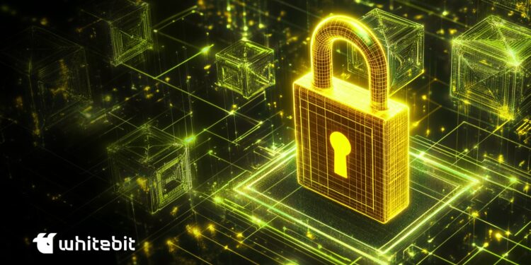 Un candado dorado digitalizado sobre chips de computadoras.