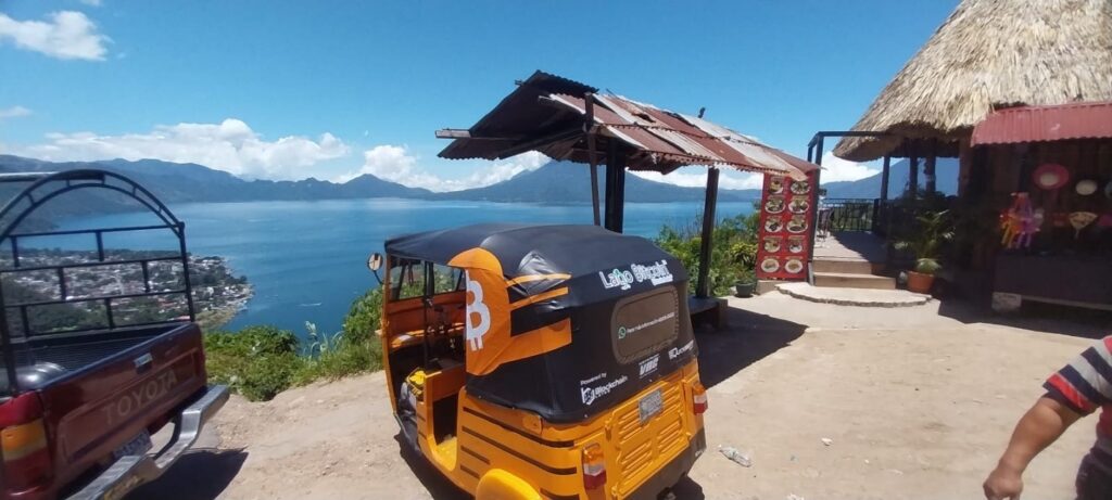 taxi bitcoin Guatemala