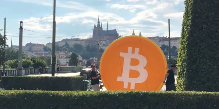 “República Checa es una de las superpotencias en el mundo de las criptomonedas”, dijo un legislador. Fuente: Braiins.