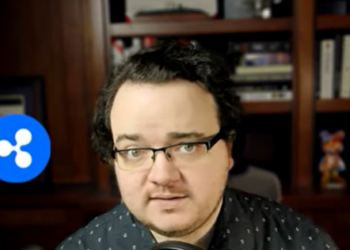 Adam Cochram especialista en mercado de criptomonedas. Fuente: Captura de pantalla canal de YouTube de Adam Cochram .