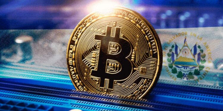 Solo en 2024 al menos 3,9 millones de turistas internacionales visitaron el país bitcoiner. Fuente: DedMityay / stocka.adobe.com ; 12ee12 / stock.adobe.com.