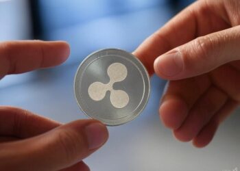 XRP es la tercera criptomoneda más grande del mercado. Fuente: Grok.