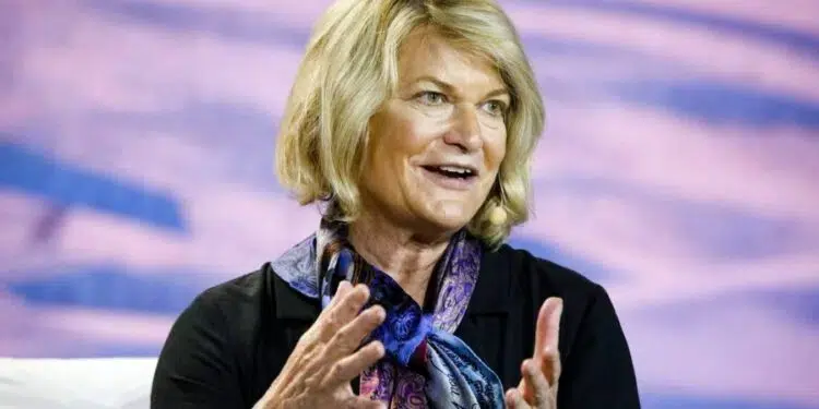 Lummis liderará la subcomisión que dará forma al futuro de las criptomonedas y la innovación financiera en EE. UU. Fuente: @AyshanJafer.