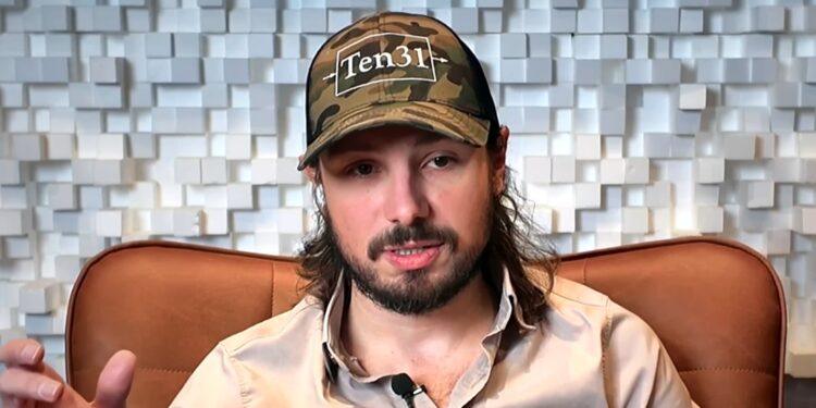Matt Odell ve bitcoin como una herramienta clave para enfrentar la crisis financiera. Fuente: Youtube - Captura de pantalla @WhatBitcoinDidPod