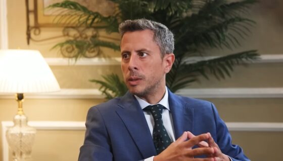 Apagar las impresoras de dinero: una propuesta para frenar el caos económico