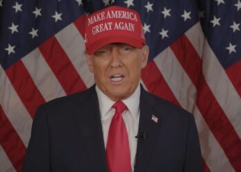 TRUMP, la nueva memecoin del presidente, está generando debate. Fuente: Captura de pantalla. Youtube @DonaldJTrumpforPresident