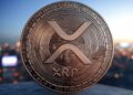 Una moneda gigante de XRP.