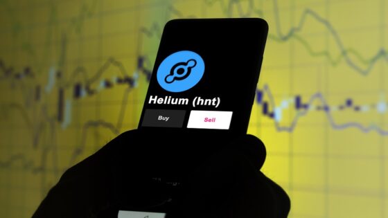 Una «criptomoneda telefónica» se dispara tras lanzamiento de un plan gratuito