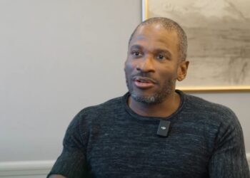 Arthur Hayes advierte sobre los riesgos de una reserva estratégica de bitcoin en manos de Estados Unidos. Fuente: Captura de pantalla – Youtube @TheDefiant.