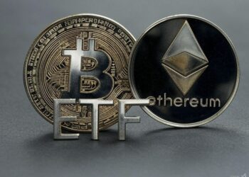 La normativa solo permite que el ETF tenga exposición a bitcoin y ether. Fuente: Grok.