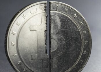 una memecoin rota por la mitad