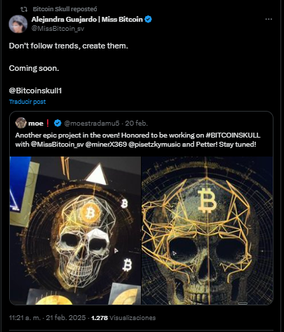 Alejandra Guajardo muestra la imagen de su marca de playeras Bitcoin Skull.