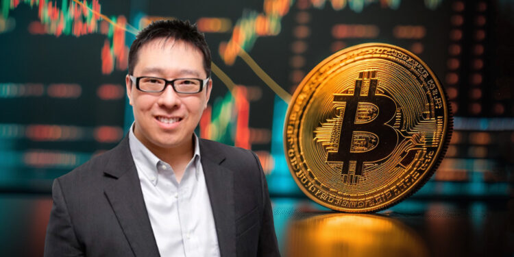 Mow sostiene que la adopción acelerada de bitcoin elevan la posibilidad de un “Omega”. Composición por CritpoNoticias. asiatechdaily.com ; Photo And Art Panda / stock.adobe.com.