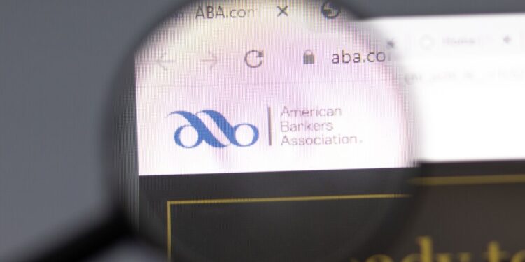La postura de la ABA refleja un equilibrio entre aceptar la innovación y proteger el modelo bancario actual. Fuente: ABA.